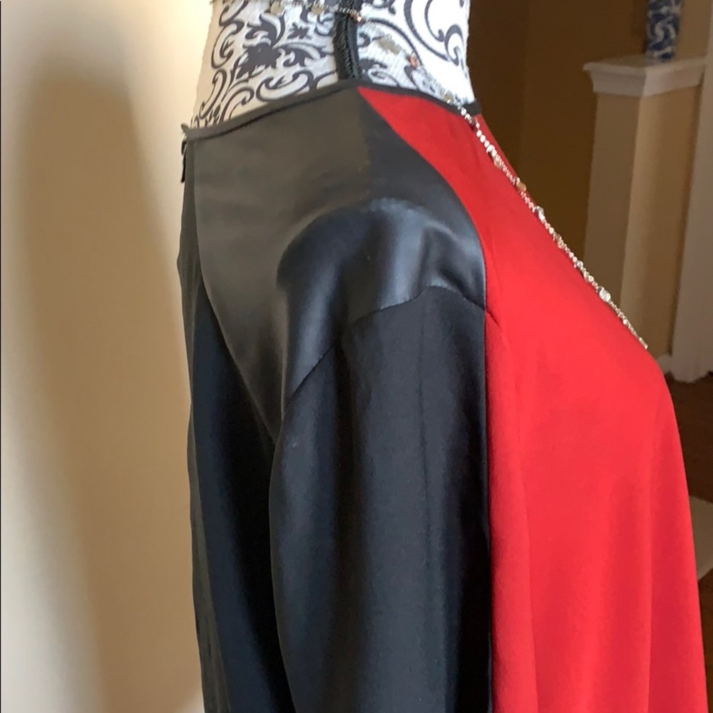 Kenneth Cole Red/Black blouse - Picture 5 of 6